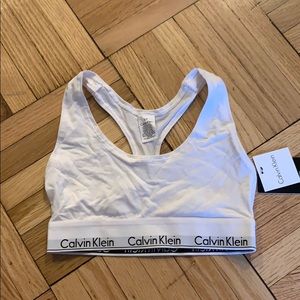 BNWT Calvin Klein Bralette size Small